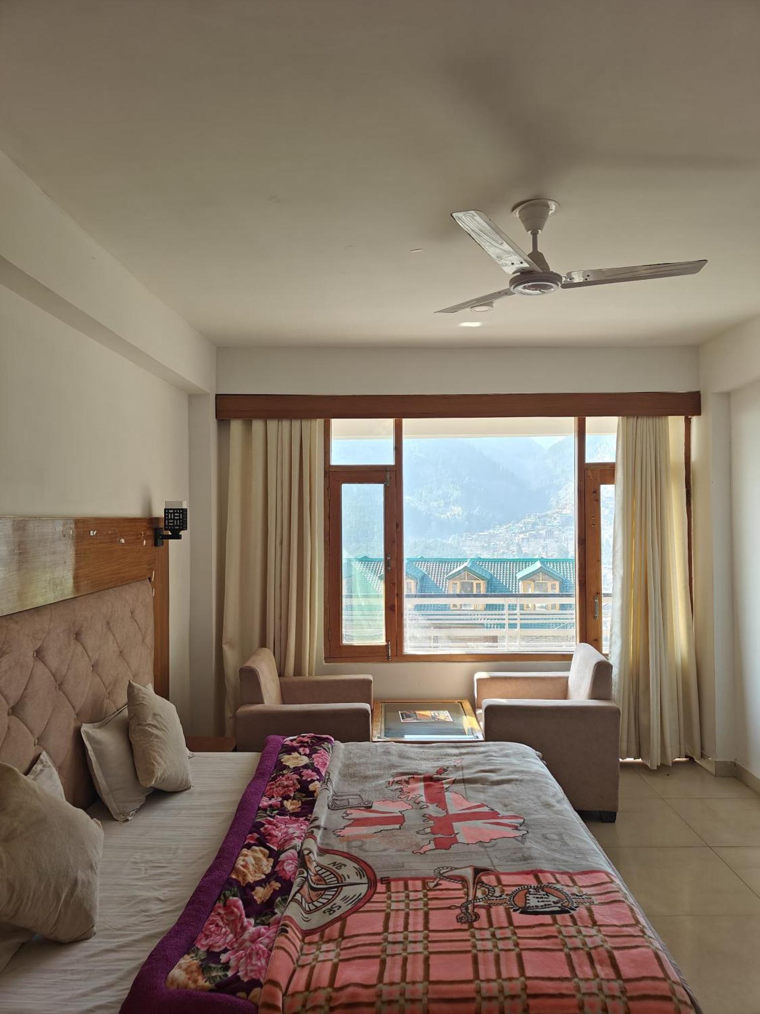 Santosh Cafe & Rooms Αμριτσάρ Εξωτερικό φωτογραφία
