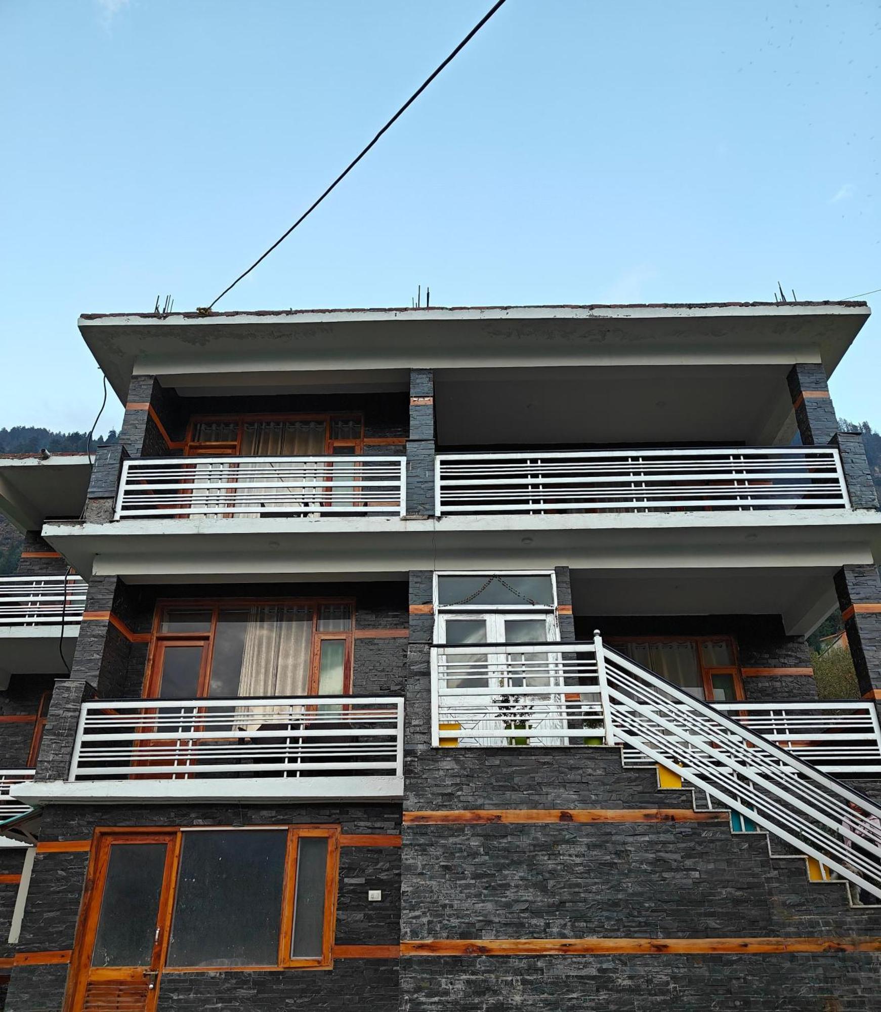 Santosh Cafe & Rooms Αμριτσάρ Εξωτερικό φωτογραφία